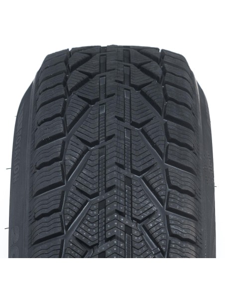 Kormoran Snow 225/55 R16 95 H